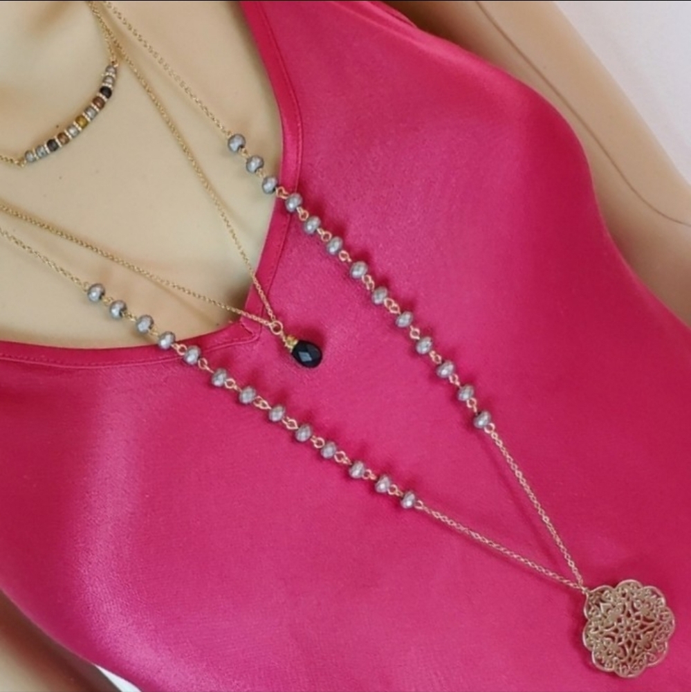 Three layer necklace gold grey and black